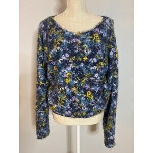 NEW Pilcro Anthropologie Cropped Eyelash Sweater Size Medium